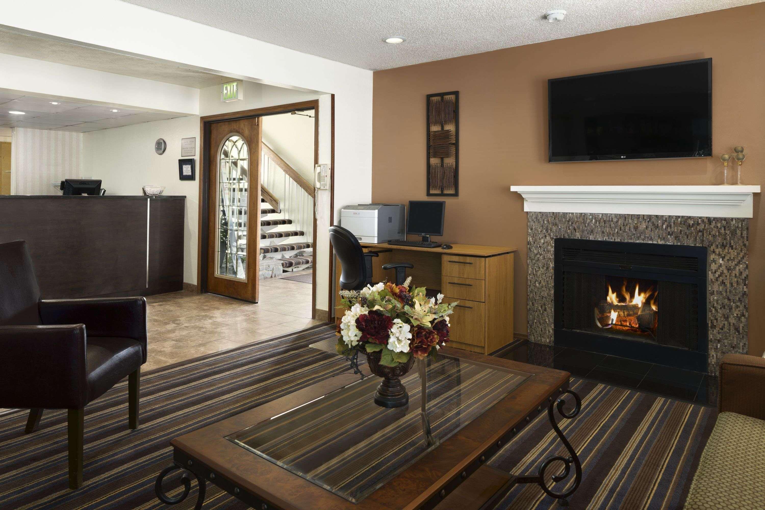 Hawthorn Extended Stay By Wyndham Форт Уэйн Экстерьер фото
