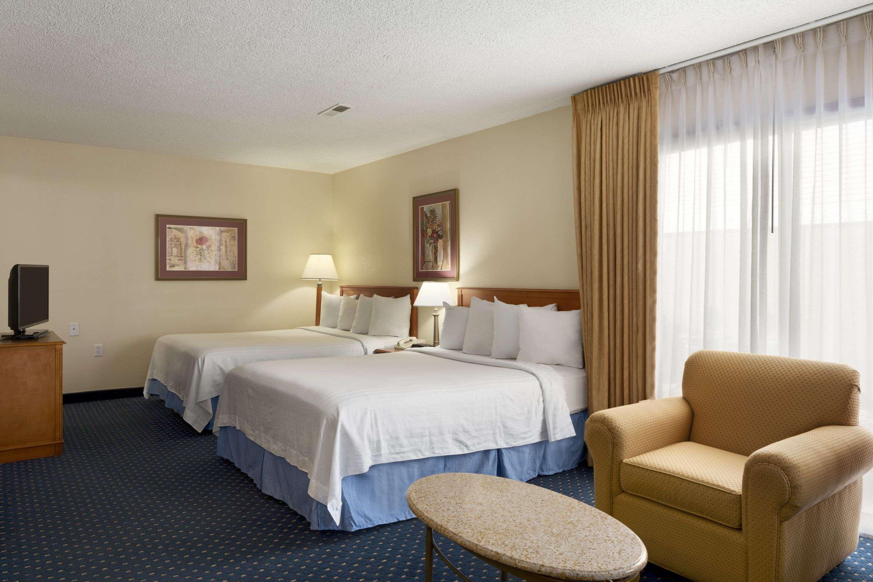 Hawthorn Extended Stay By Wyndham Форт Уэйн Экстерьер фото